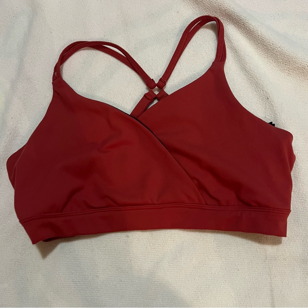 Coreio Ruby Cross-Back Sports Bra